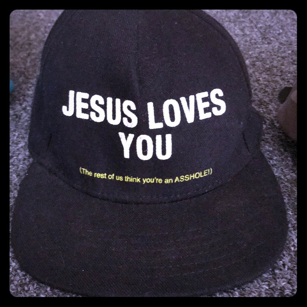 Unif “Jesus loves you” hat